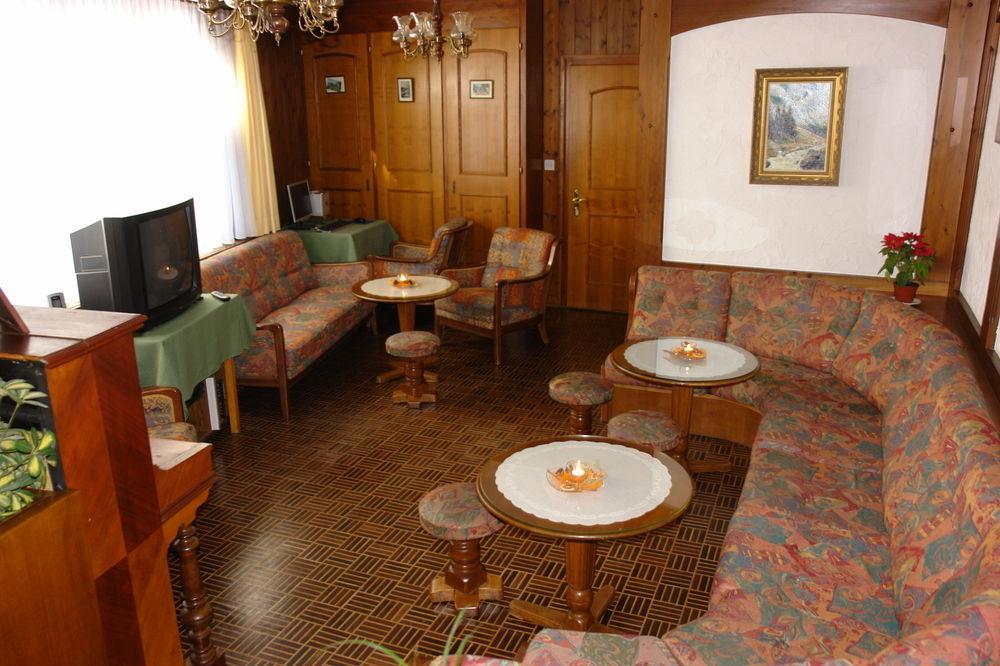 Hotel Rhodania Zermatt Eksteriør bilde