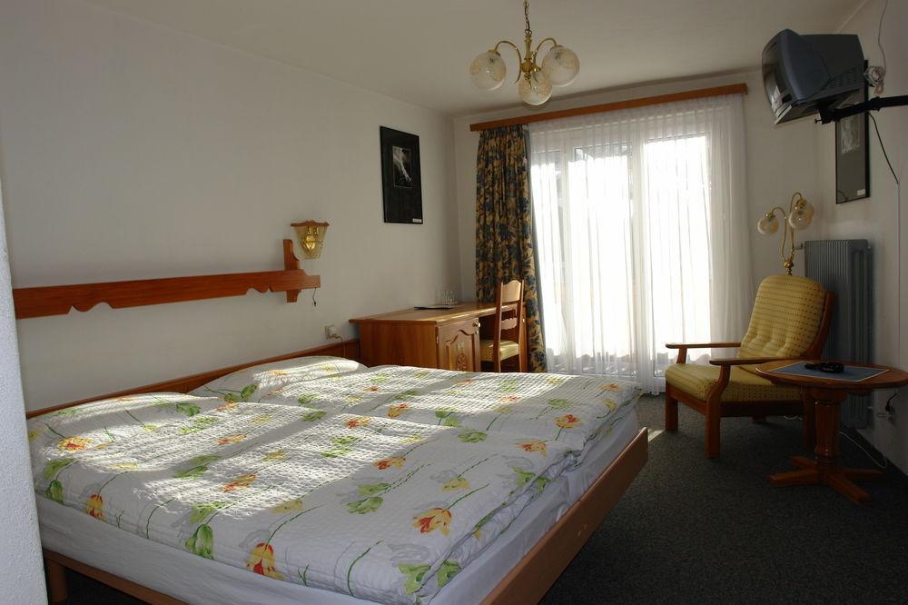 Hotel Rhodania Zermatt Eksteriør bilde
